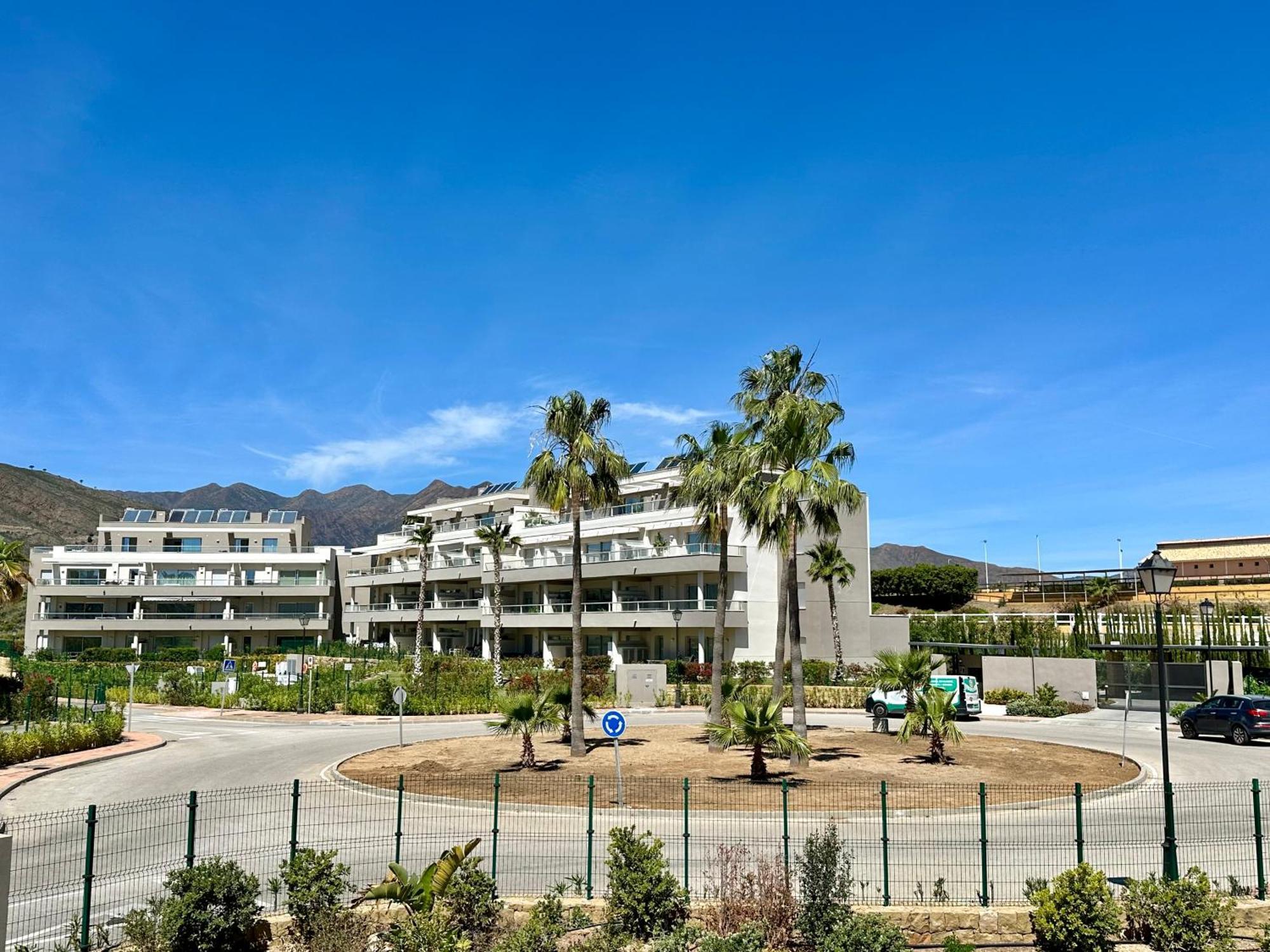 Stylish 2 Bedroom In La Cala Golf *